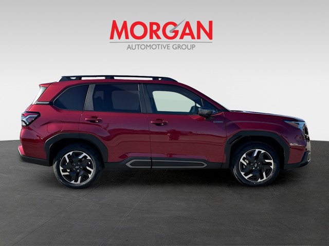 2025 Subaru Forester Hybrid - Photo 8