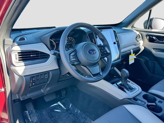 2025 Subaru Forester Hybrid - Photo 9