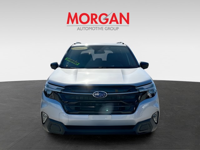 2025 Subaru Forester Hybrid - Photo 3