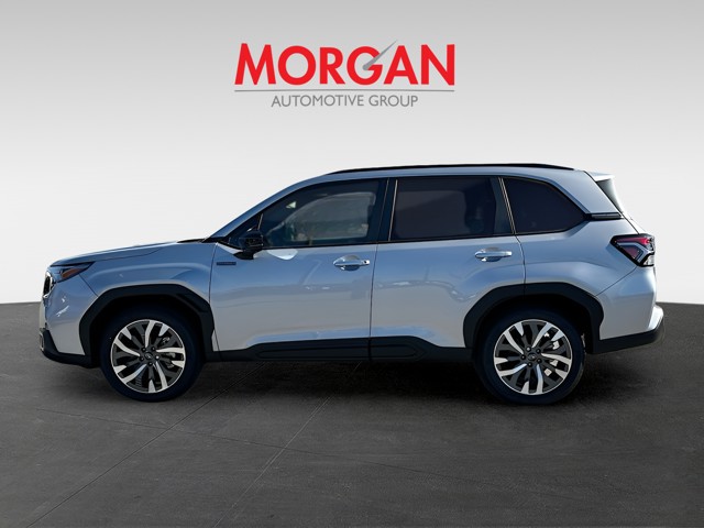2025 Subaru Forester Hybrid - Photo 7