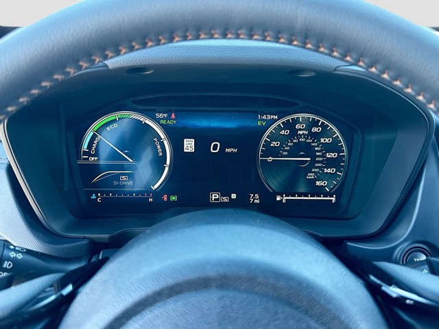 2025 Subaru Forester Hybrid - Photo 12