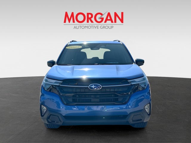 2025 Subaru Forester Hybrid - Photo 3