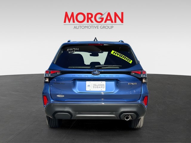 2025 Subaru Forester Hybrid - Photo 6