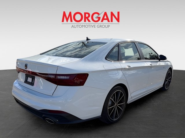 2025 Volkswagen Jetta GLI - Photo 5