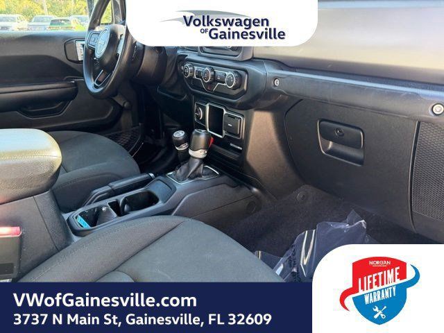 2021 Jeep Gladiator - Photo 10