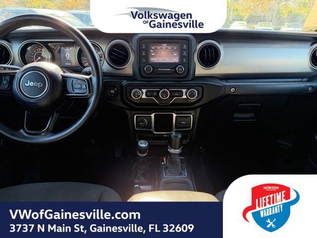 2021 Jeep Gladiator - Photo 13