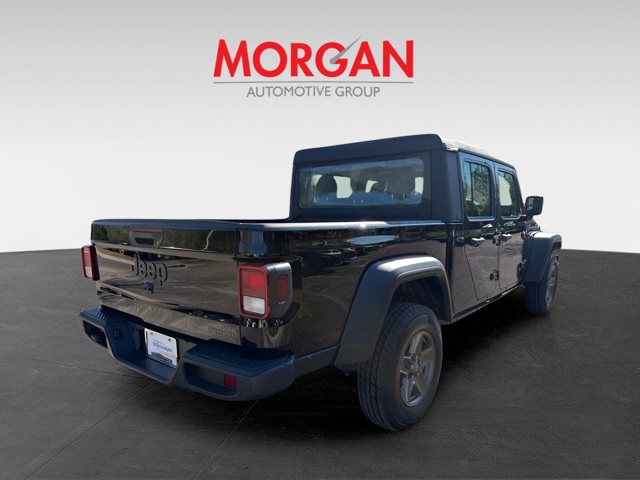 2021 Jeep Gladiator - Photo 5