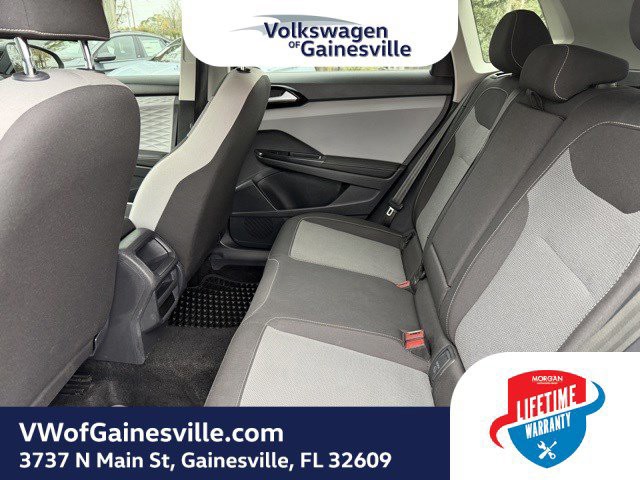 2024 Volkswagen Taos - Photo 11