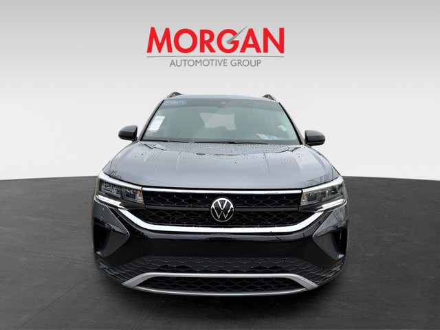 2024 Volkswagen Taos - Photo 3