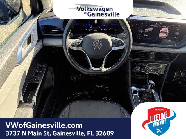 2024 Volkswagen Taos - Photo 15