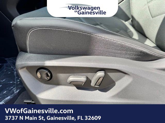 2026 Volkswagen Atlas - Photo 13