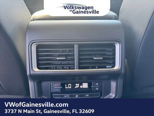 2026 Volkswagen Atlas - Photo 8