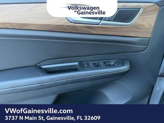 2026 Volkswagen Atlas - Photo 12