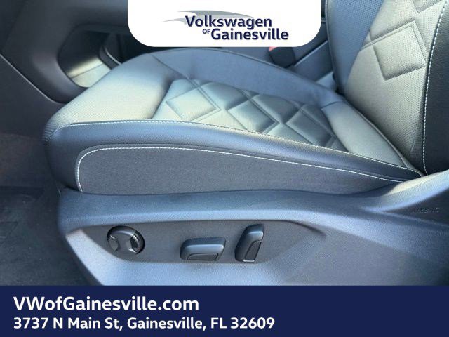 2026 Volkswagen Atlas - Photo 13