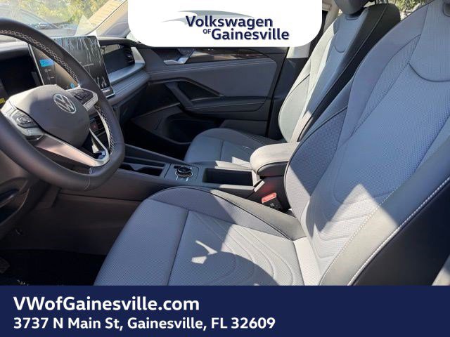 2026 Volkswagen Tiguan - Photo 13
