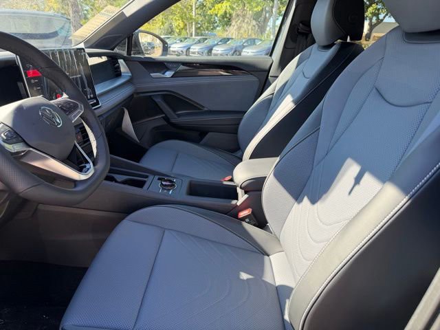 2026 Volkswagen Tiguan - Photo 14