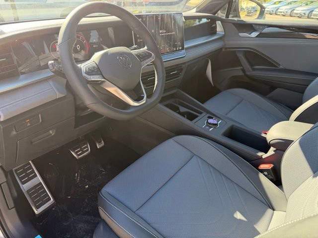 2026 Volkswagen Tiguan - Photo 15