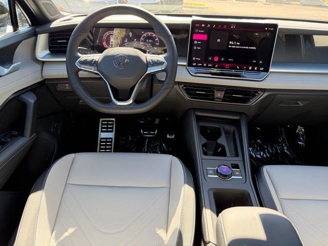2026 Volkswagen Tiguan - Photo 10