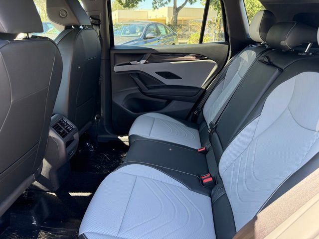 2026 Volkswagen Tiguan - Photo 7