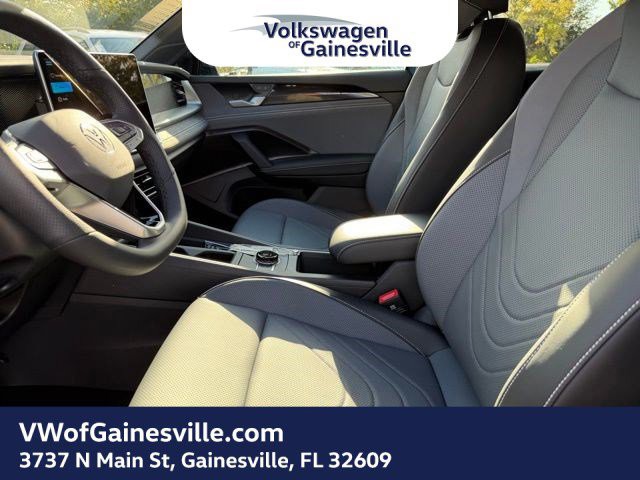 2026 Volkswagen Tiguan - Photo 14