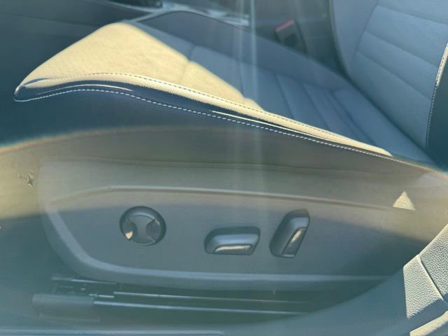 2026 Volkswagen Jetta - Photo 12