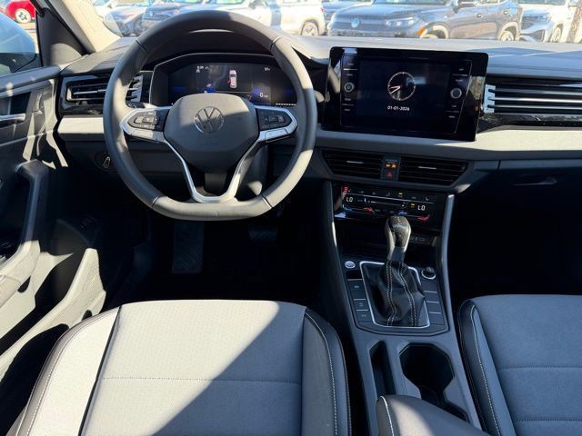 2026 Volkswagen Jetta - Photo 9