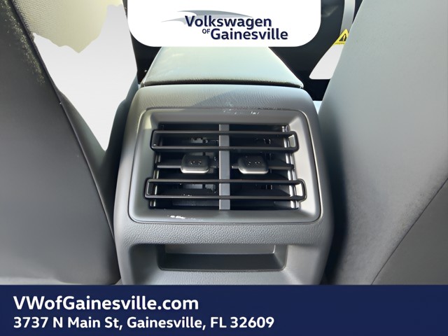 2025 Volkswagen Tiguan - Photo 7