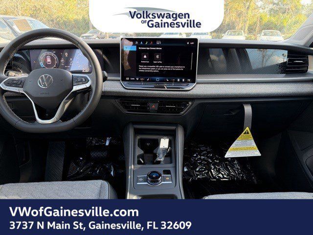 2025 Volkswagen Tiguan - Photo 8
