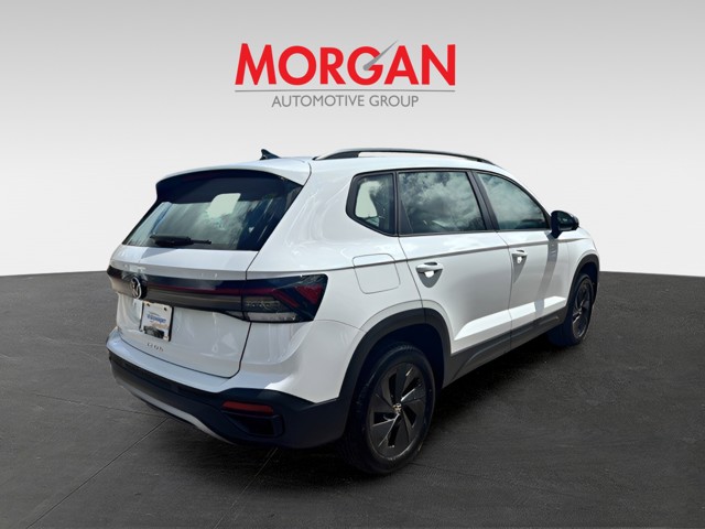 2025 Volkswagen Taos - Photo 5