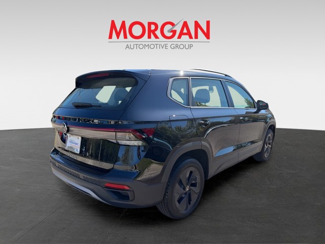 2025 Volkswagen Taos - Photo 5