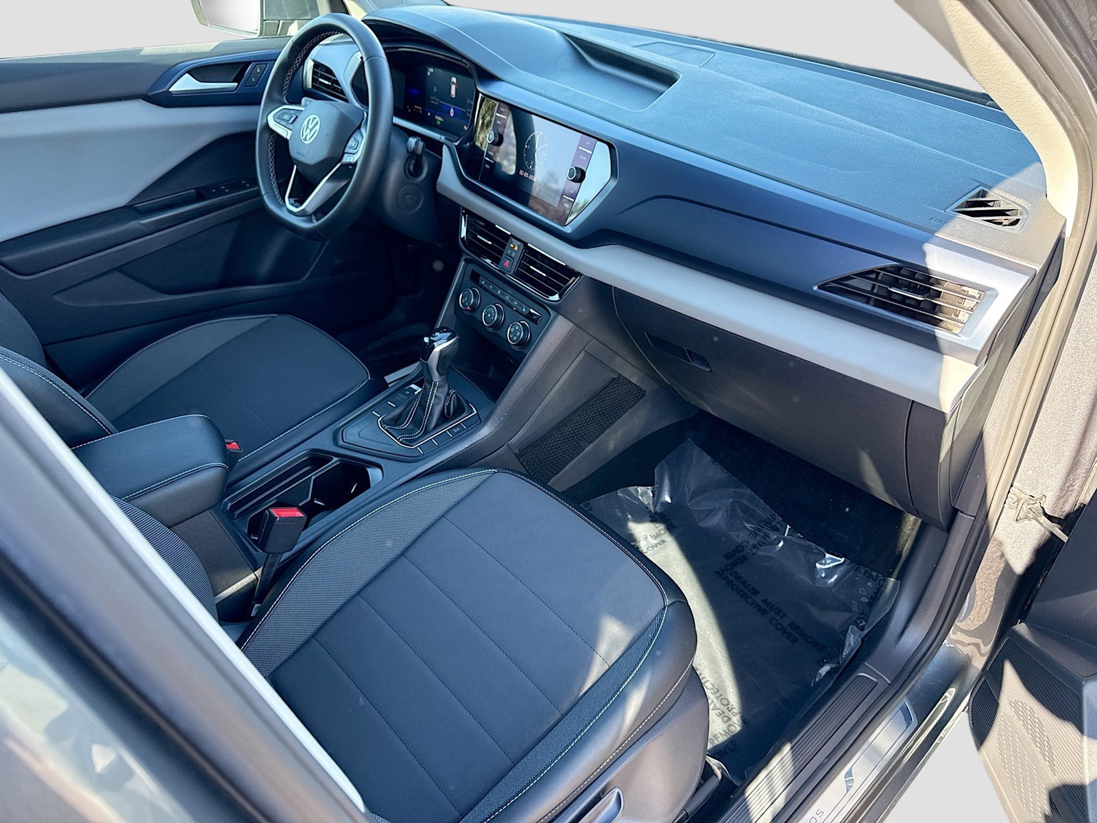 2022 Volkswagen Taos - Photo 13