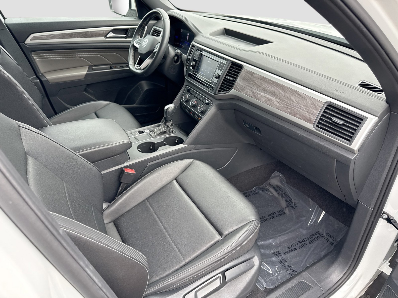 2023 Volkswagen Atlas Cross Sport - Photo 13