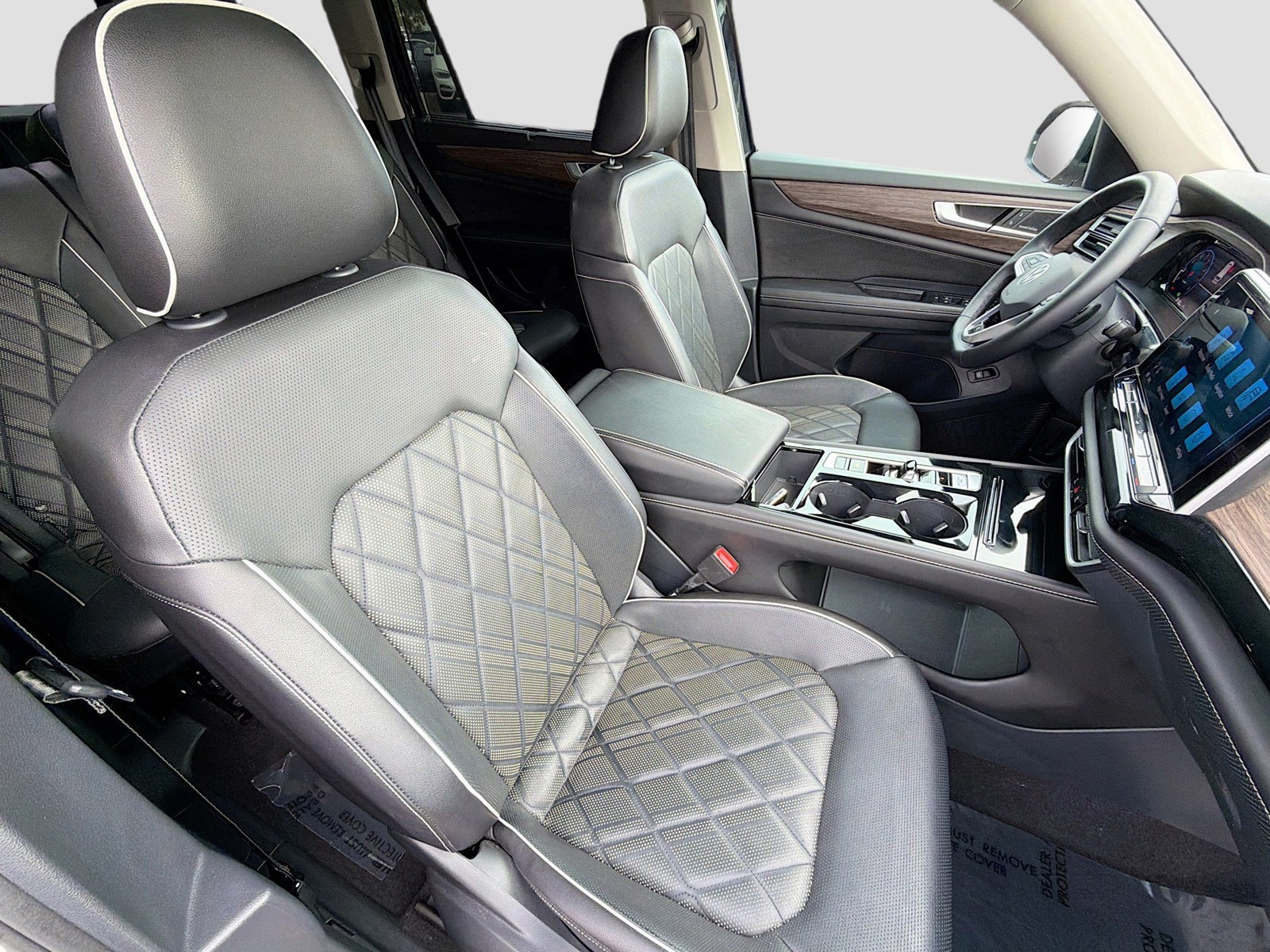 2024 Volkswagen Atlas - Photo 14