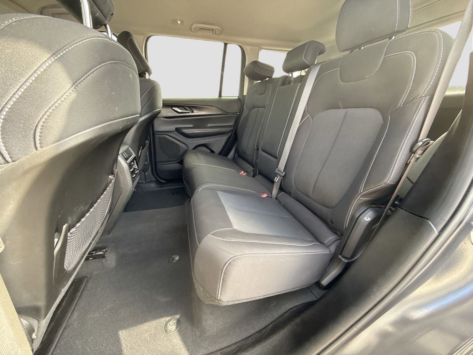 2024 Jeep Grand Cherokee - Photo 20