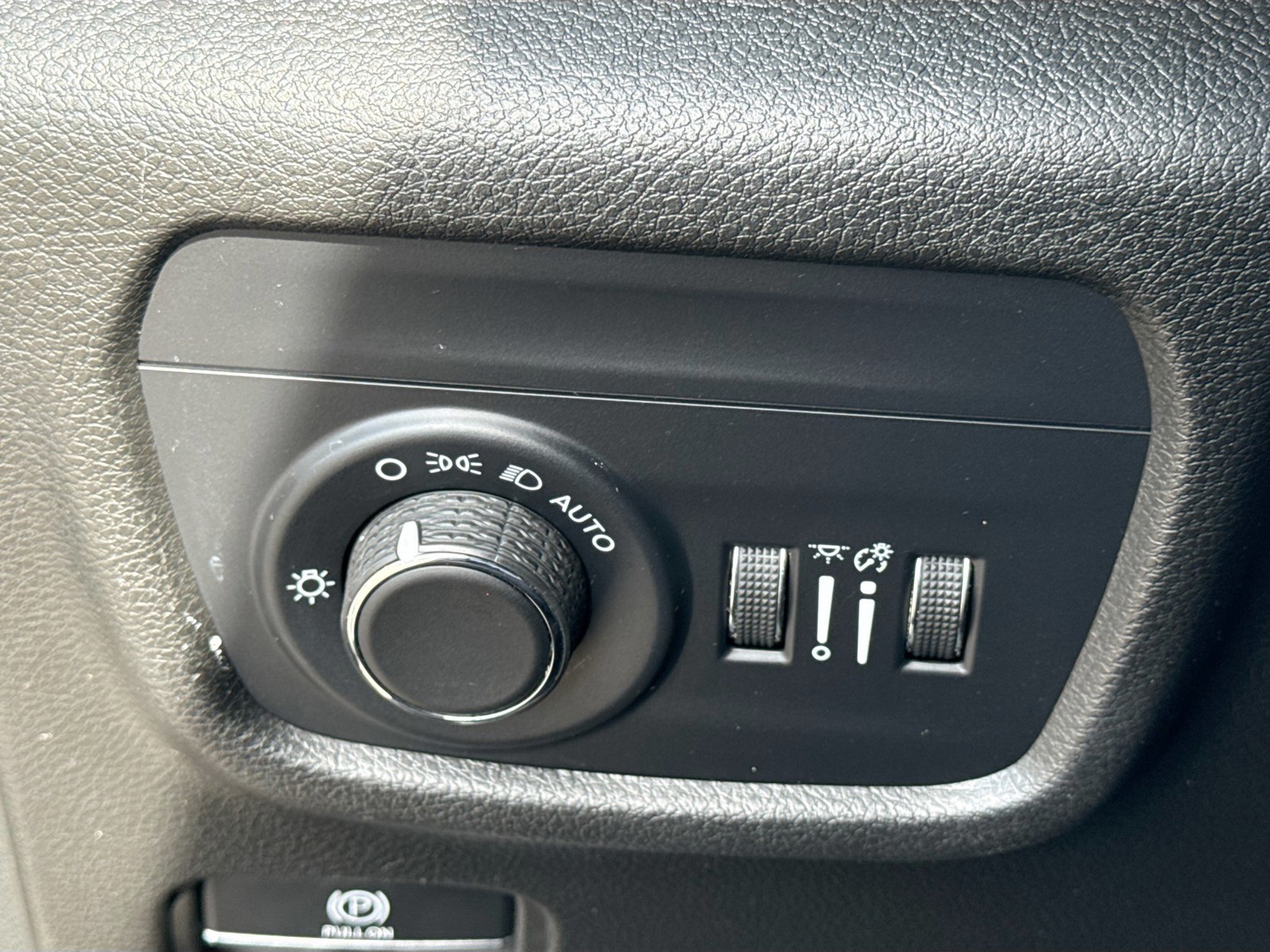2024 Jeep Grand Cherokee - Photo 34