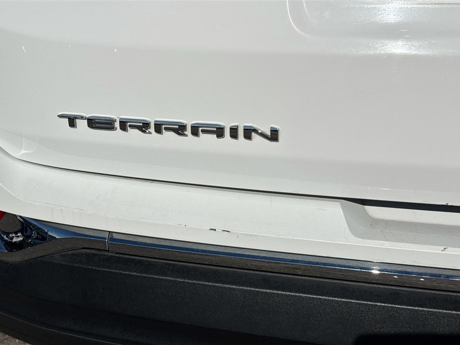 2024 GMC Terrain - Photo 11