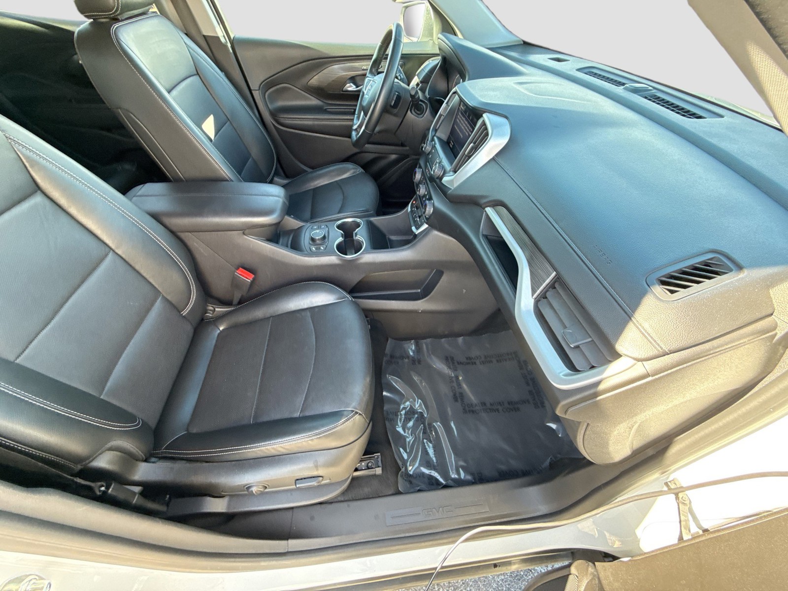 2024 GMC Terrain - Photo 15