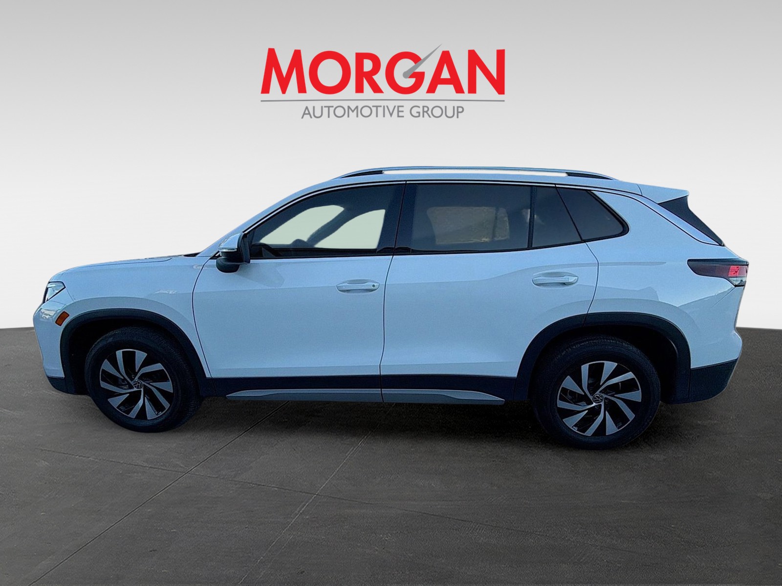 2025 Volkswagen Tiguan - Photo 8