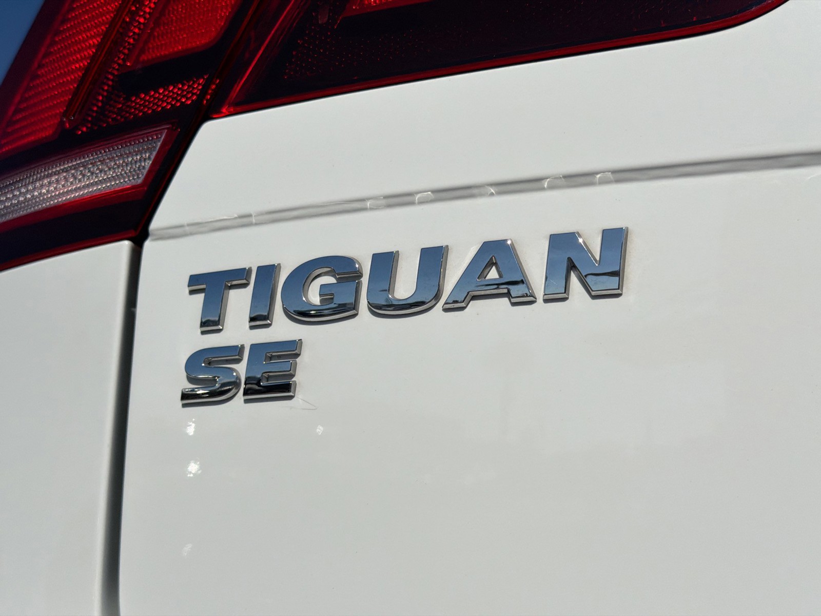2020 Volkswagen Tiguan - Photo 11