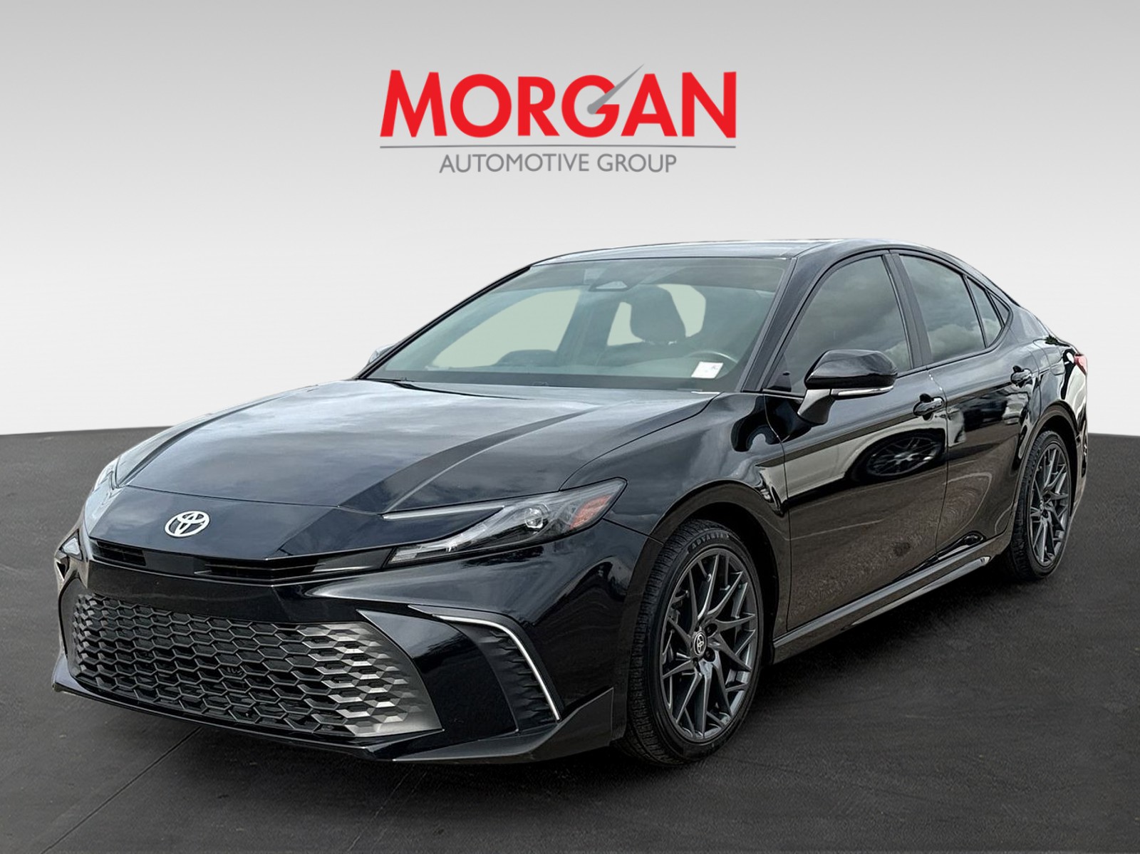 2025 Toyota Camry - Photo 2