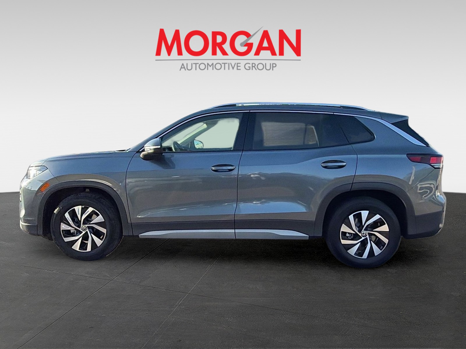 2026 Volkswagen Tiguan - Photo 8