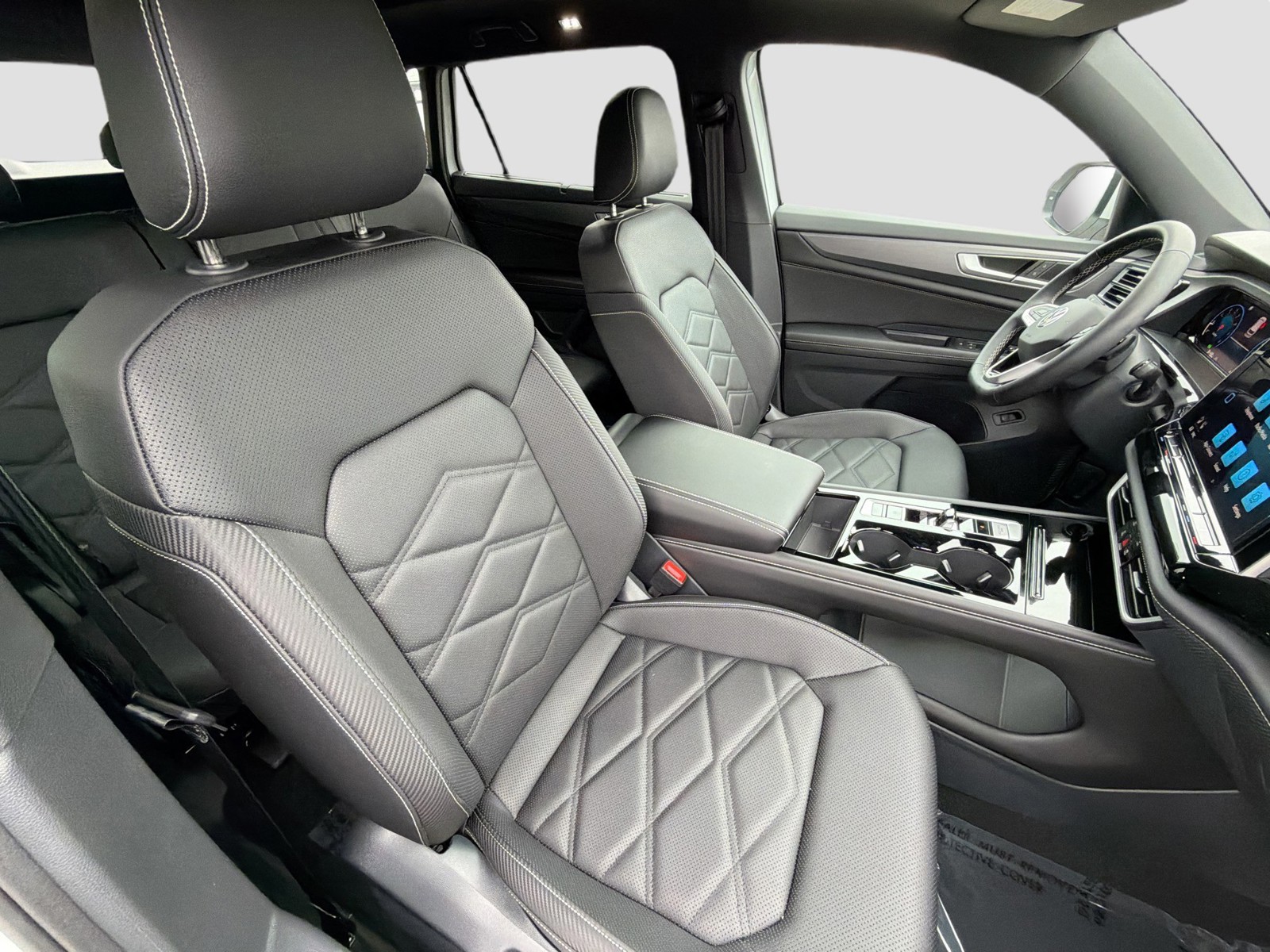 2026 Volkswagen Atlas Cross Sport - Photo 14