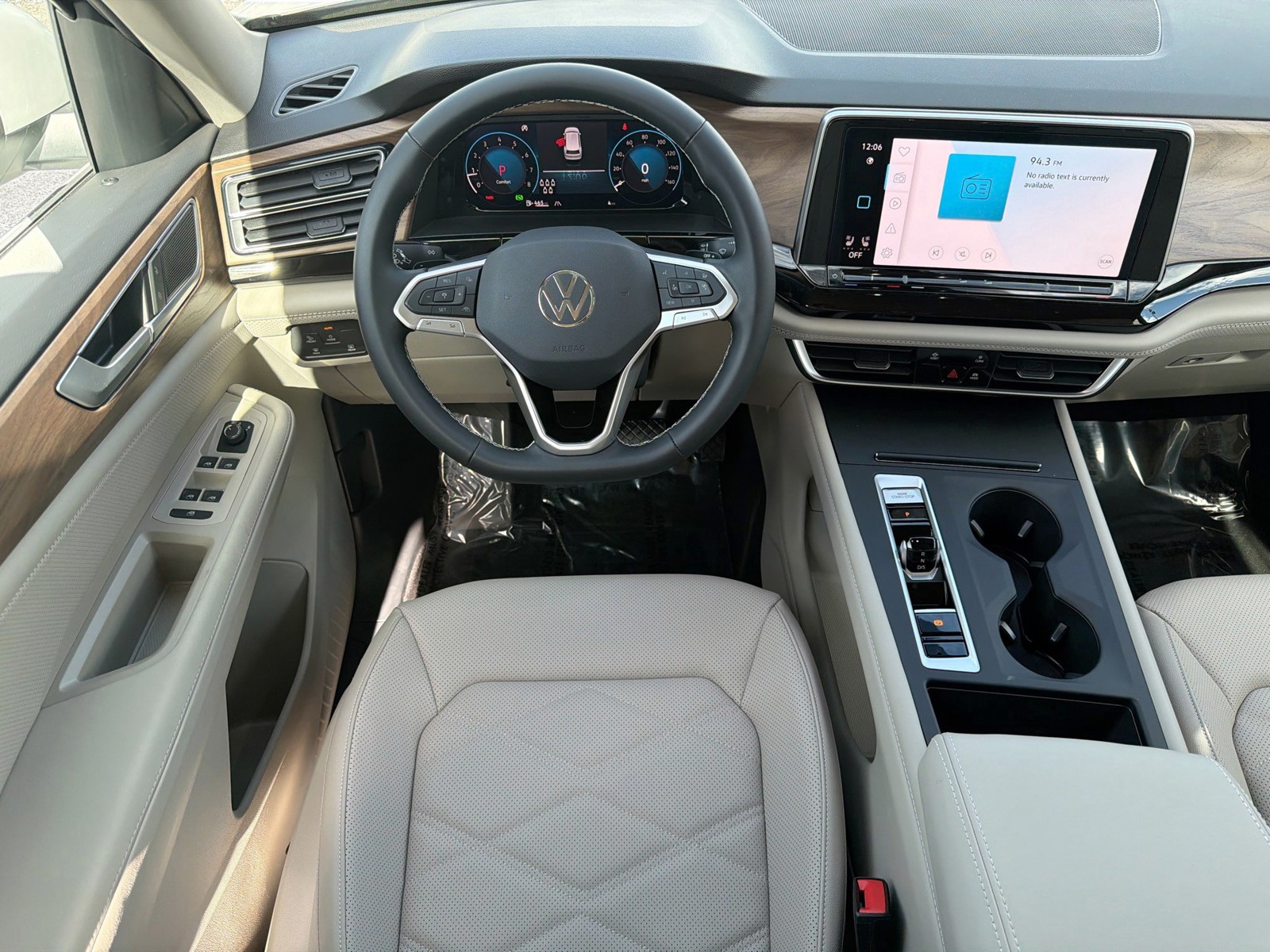 2026 Volkswagen Atlas - Photo 15