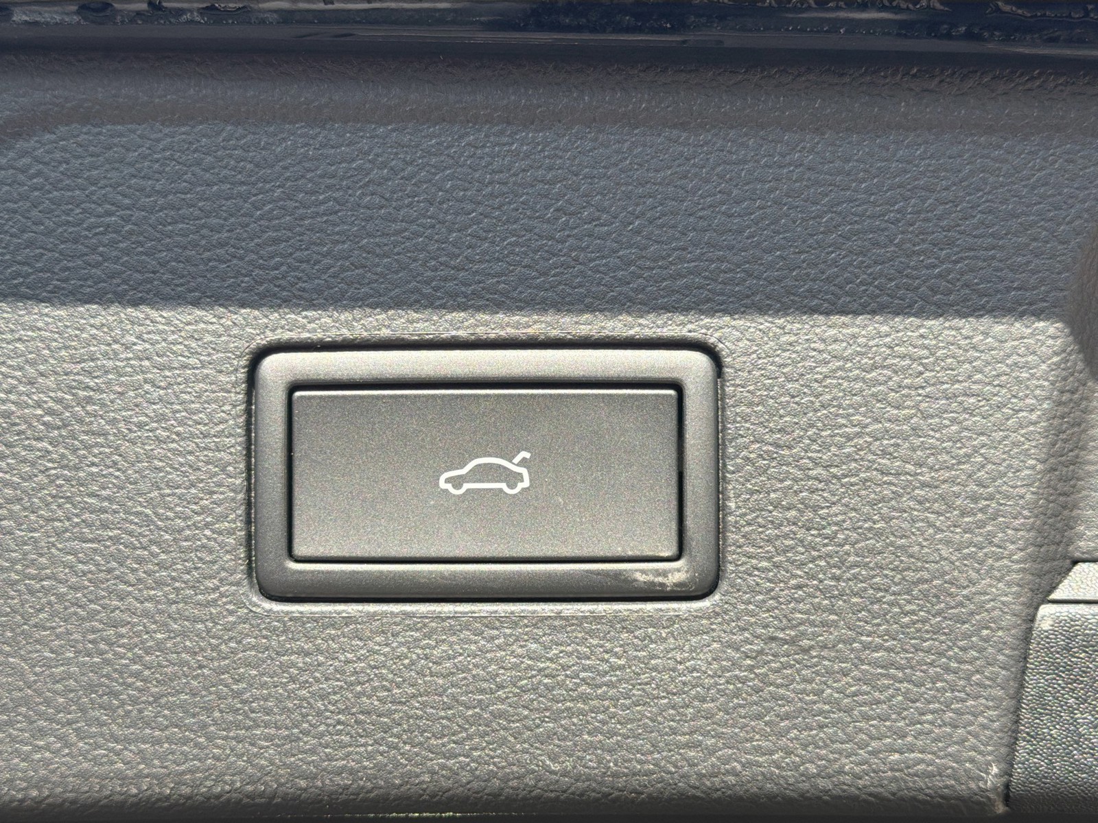2026 Volkswagen Atlas - Photo 12