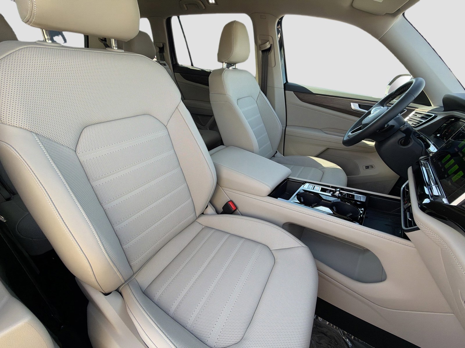 2026 Volkswagen Atlas - Photo 14
