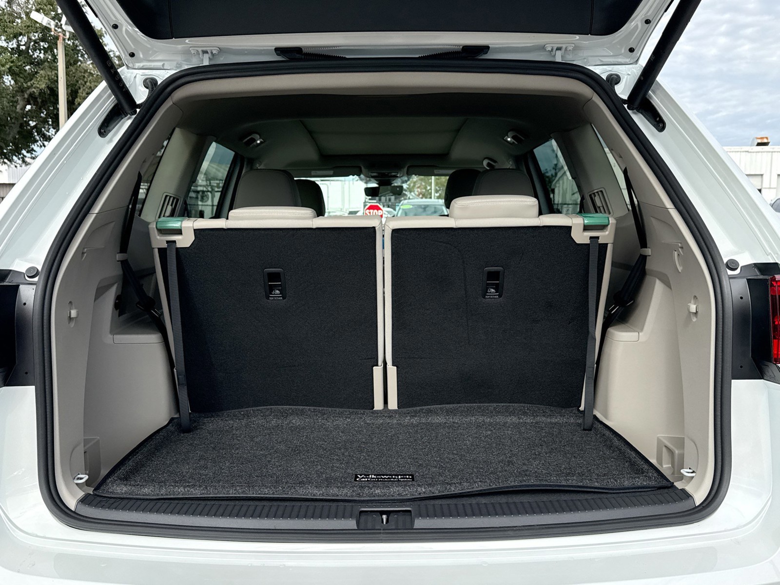 2026 Volkswagen Atlas - Photo 12