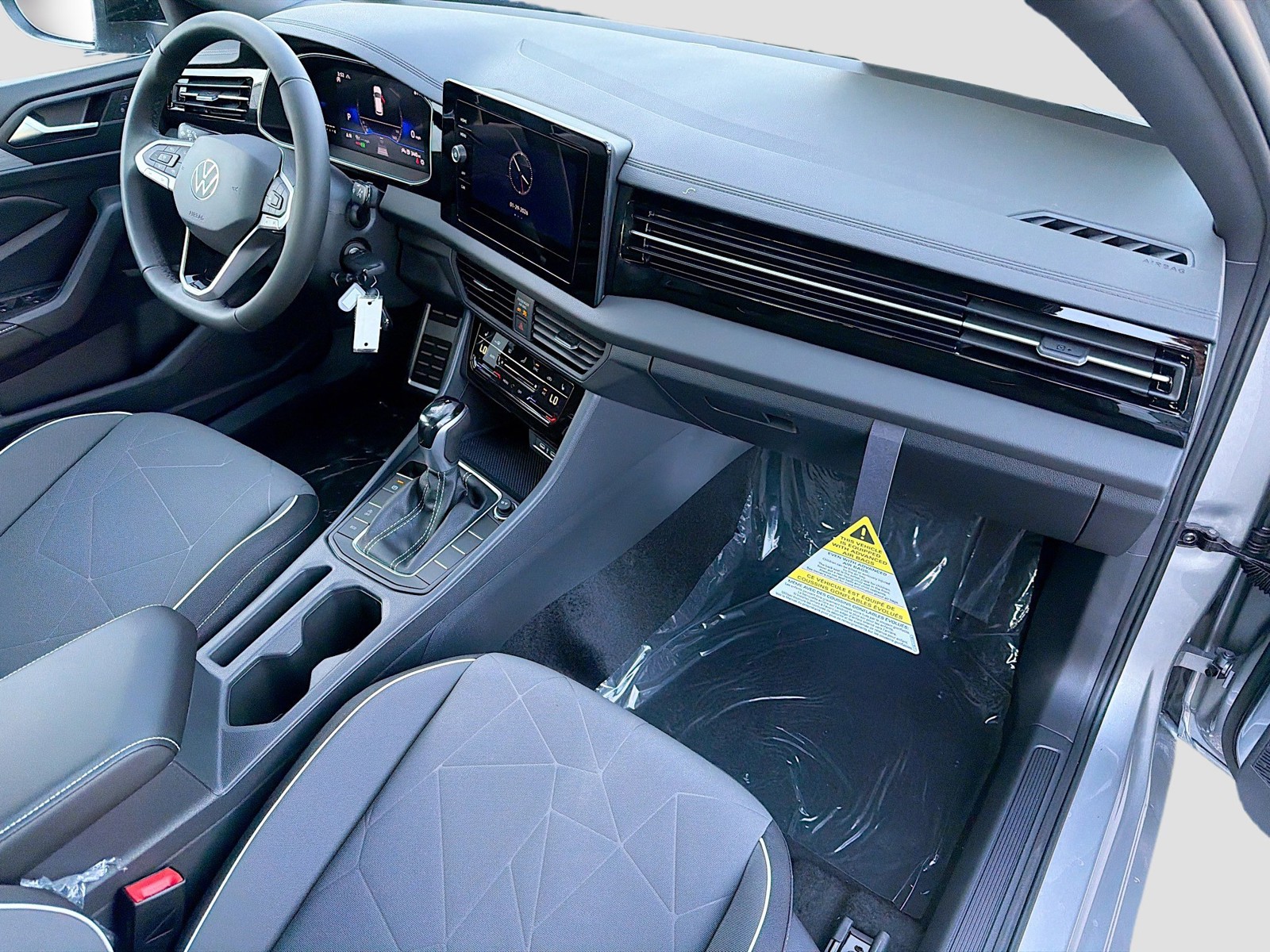 2026 Volkswagen Jetta - Photo 13