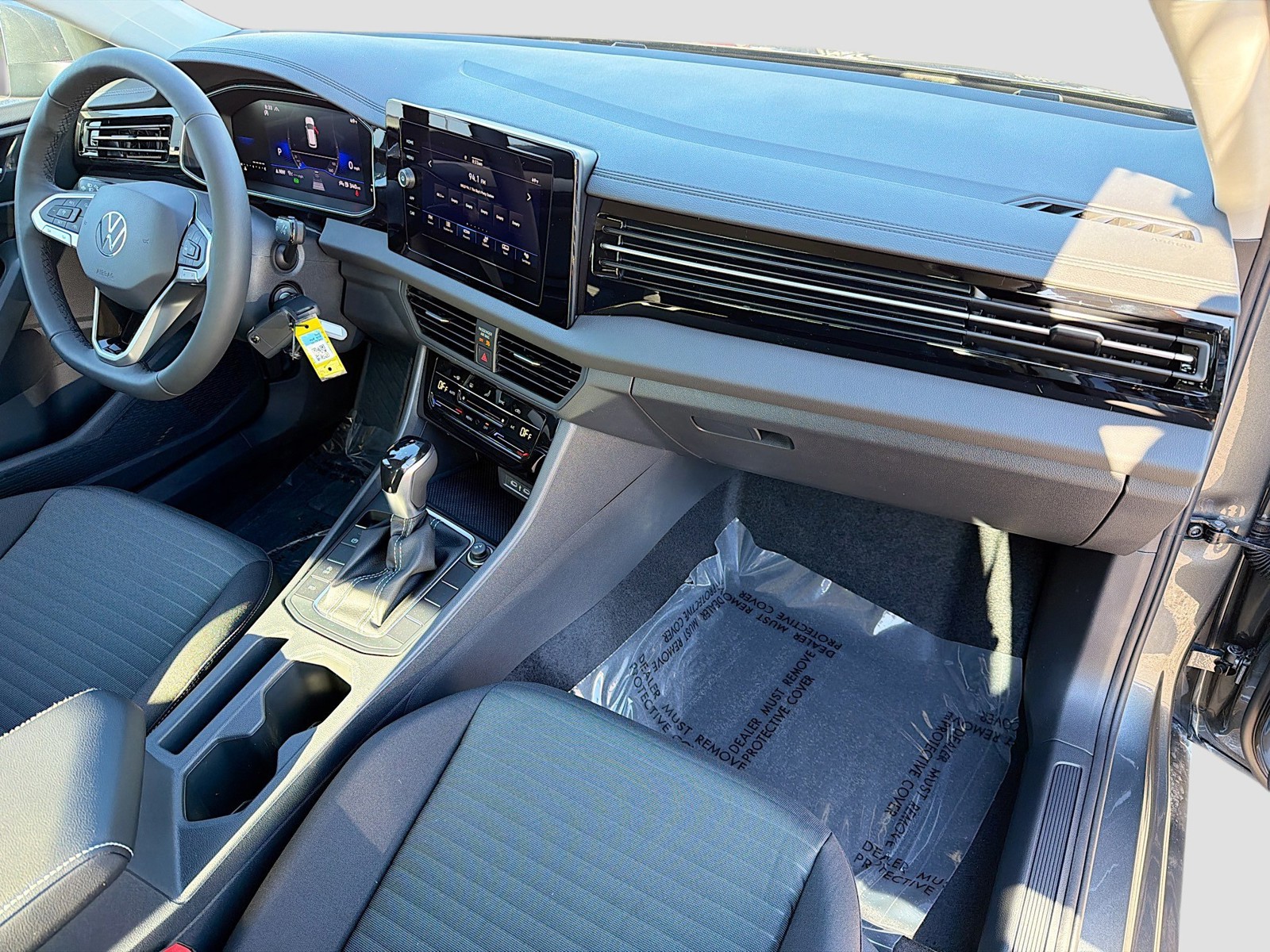 2026 Volkswagen Jetta - Photo 13