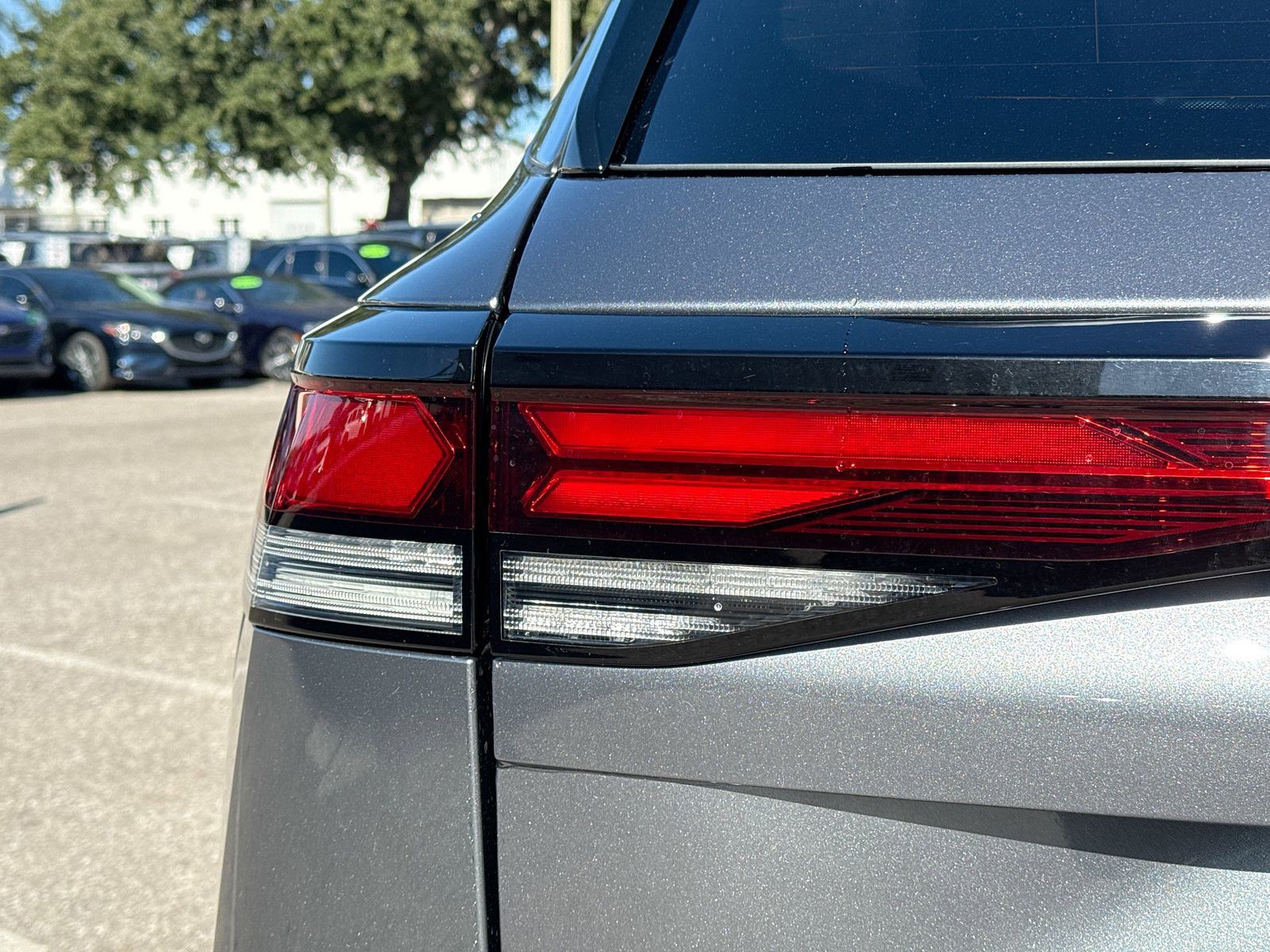 2026 Volkswagen Tiguan - Photo 10