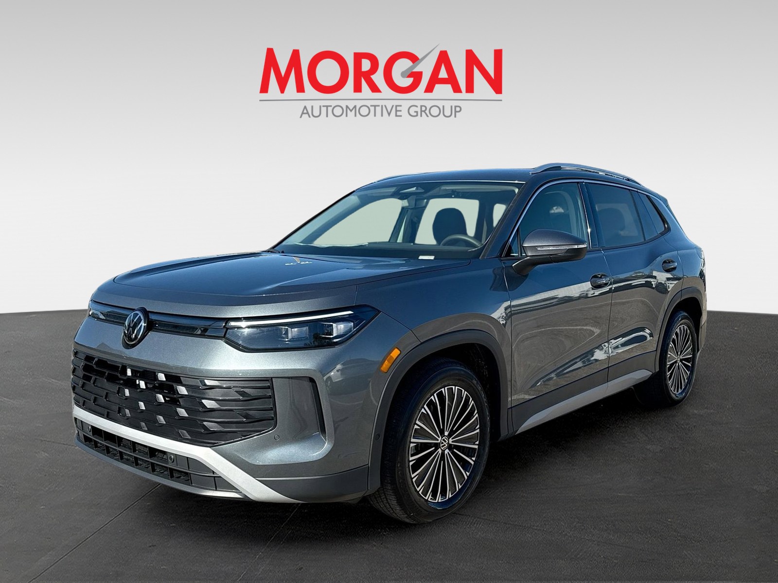2026 Volkswagen Tiguan - Photo 2